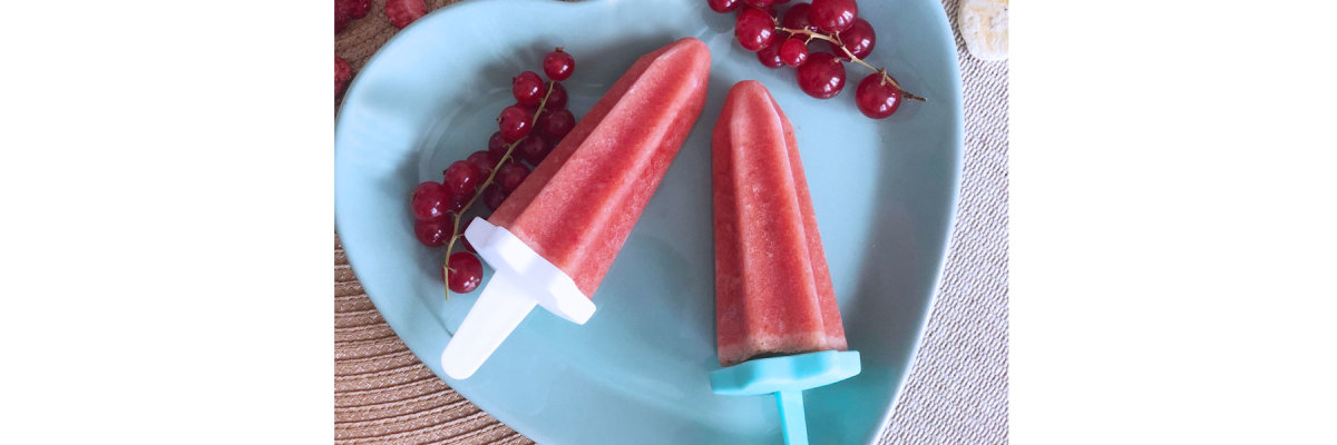 Erfrischendes Smoothie-Eis - Gesundes Eis aus gefriergetrockneten Früchten